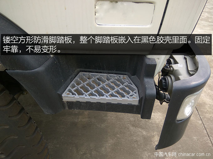 东风145洒水车