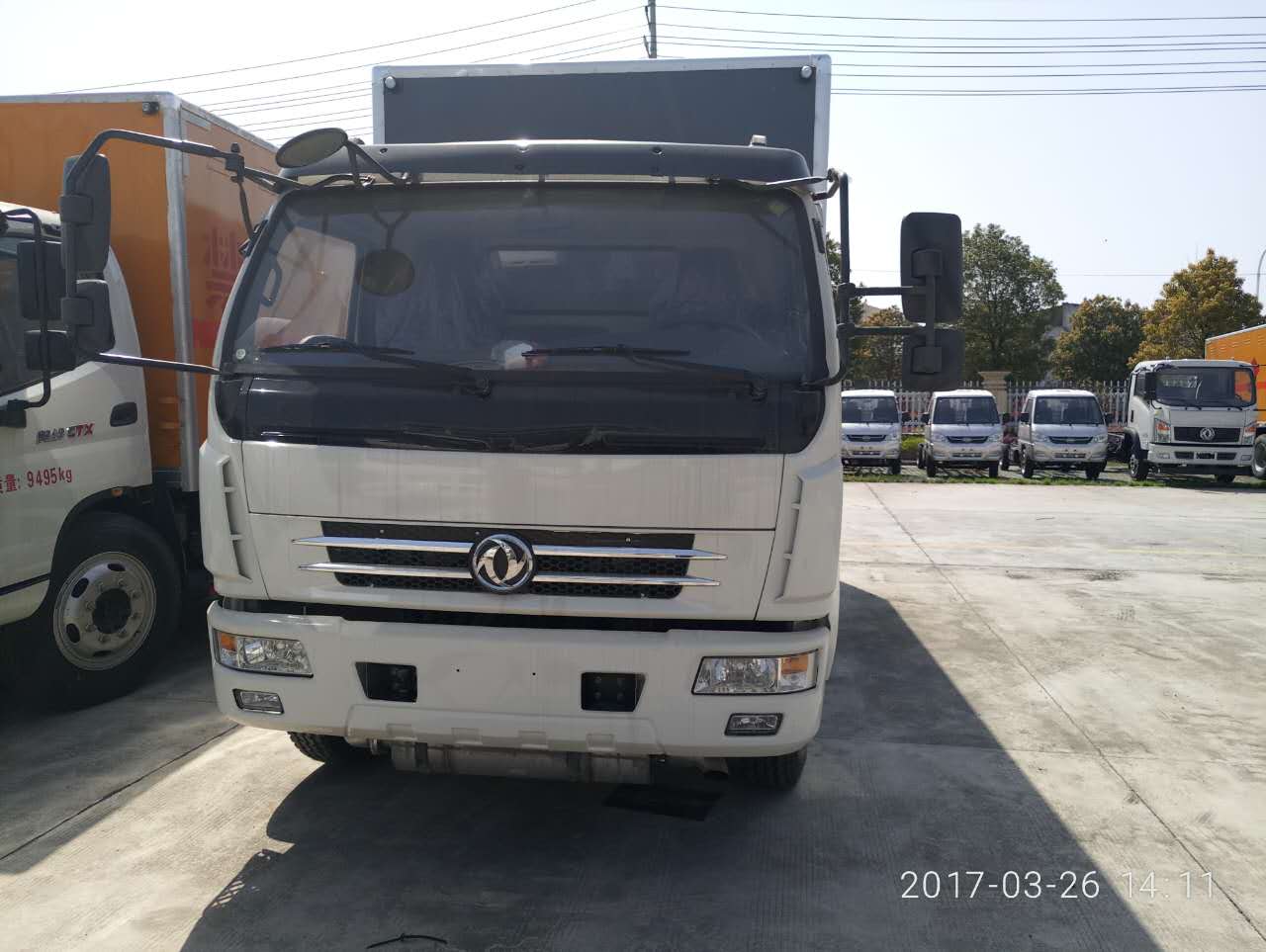 毒性和感染性物品厢式运输车 (1).jpg