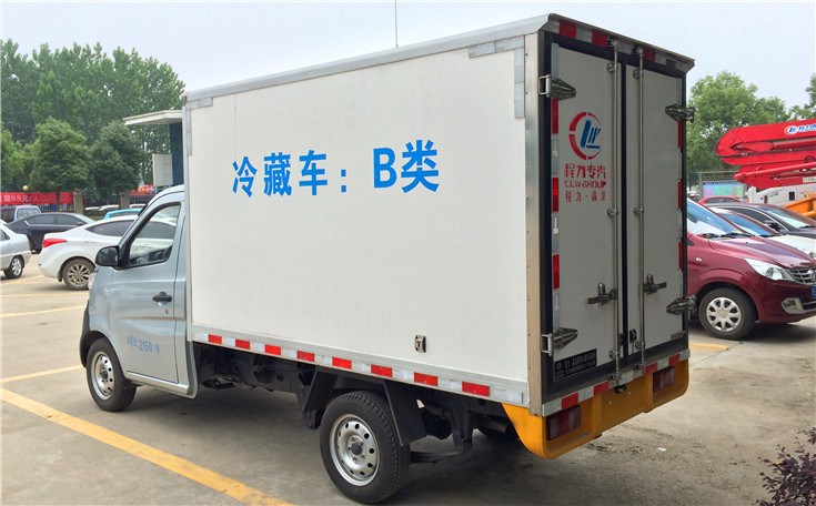 长安国五冷藏车3.jpg