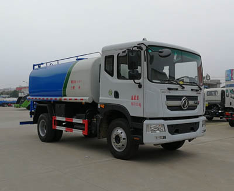 东风d9洒水车1.jpg