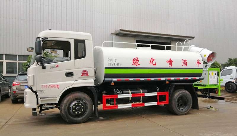 12吨东风御虎抑尘洒水车1.jpg