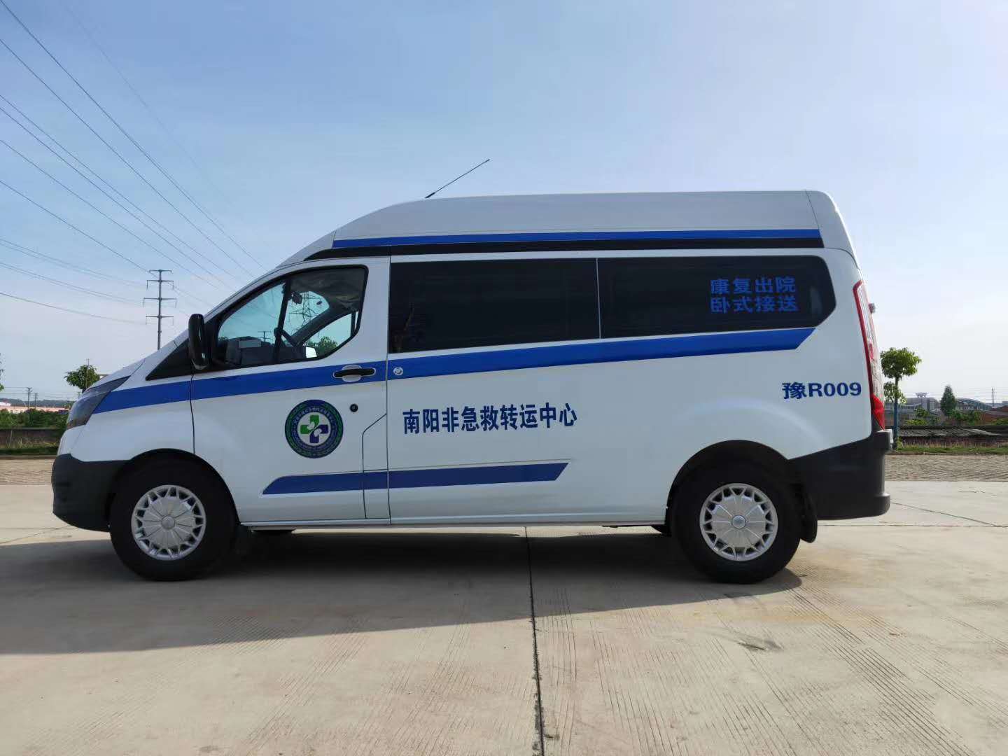 福特伤残运输车.jpg