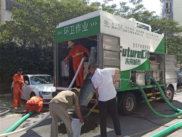 生态环境管理专家吸粪车 绿色无公害吸粪车