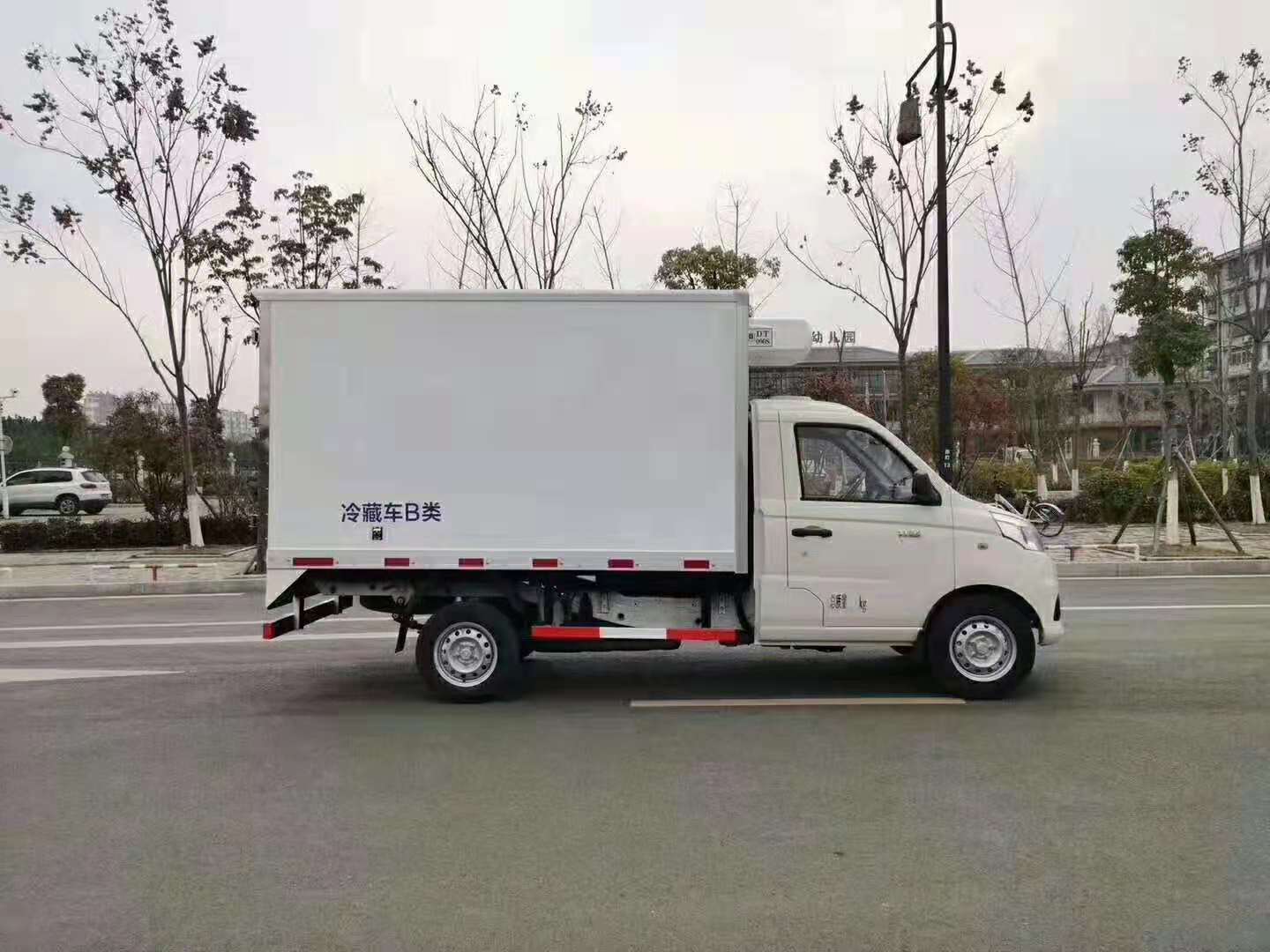 国六福田祥铃V1冷藏车.jpg