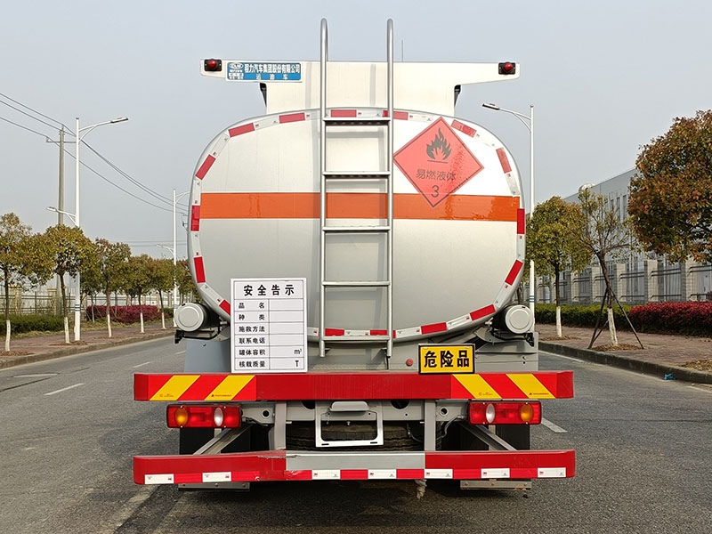 CL5181GYYD6型运油车5.jpg