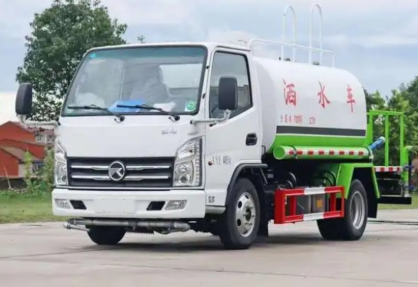 洒水车